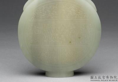 图片[2]-Jade flask with coiling chi-dragon pattern, Qing dynasty (1644-1911)-China Archive